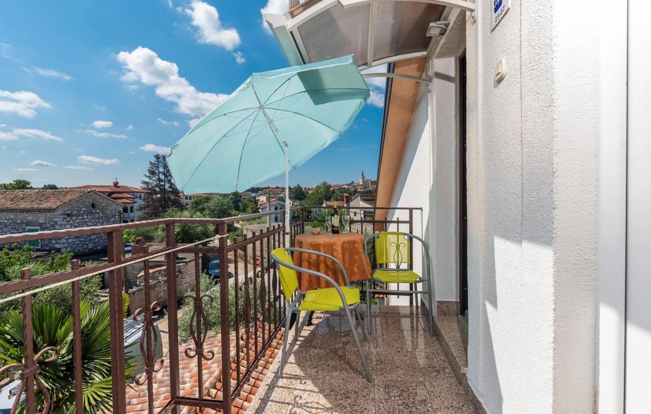 Apartment Vilma Funtana Exterior photo